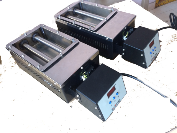 Square solder pot